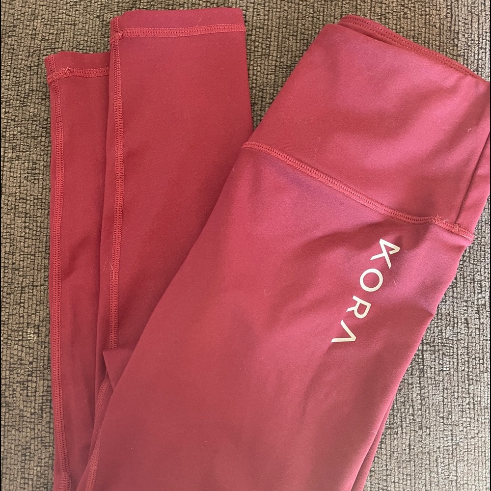 KORA Leggings